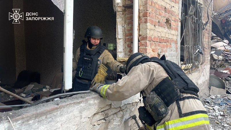 Війська рф здійснили авіаудари по Запоріжжю: попередньо, загинула 1 людина, ще двоє травмовані! Війська рф здійснили авіаудари по Запоріжжю: попередньо, загинула 1 людина, ще двоє травмовані!