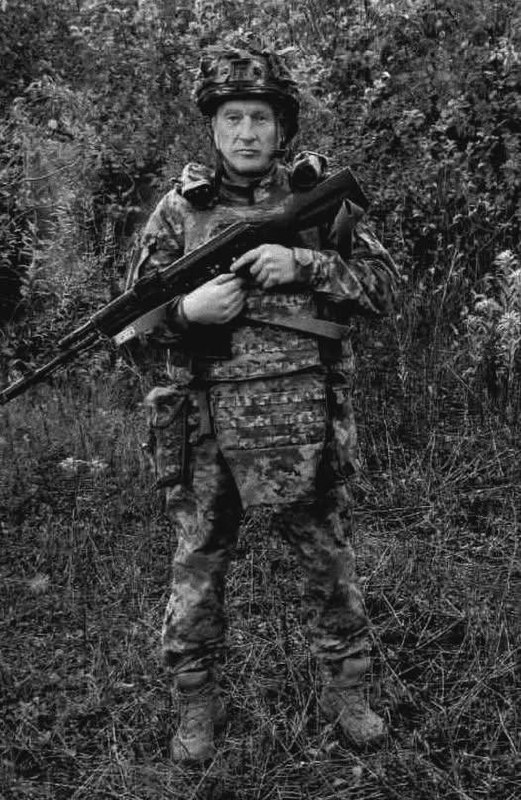 Щоденно о 9 годині – загальнонаціональна хвилина мовчання. Зупиніться, де б ви не були Щоденно о 9 годині – загальнонаціональна хвилина мовчання. Зупиніться, де б ви не були