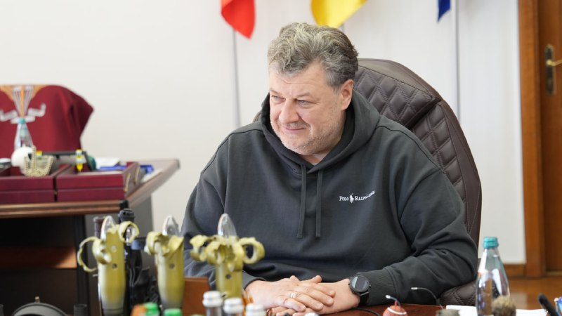 Зустрівся з оновленим складом молодіжної громадської ради при Житомирській обласній військовій адміністрації Зустрівся з оновленим складом молодіжної громадської ради при Житомирській обласній військовій адміністрації