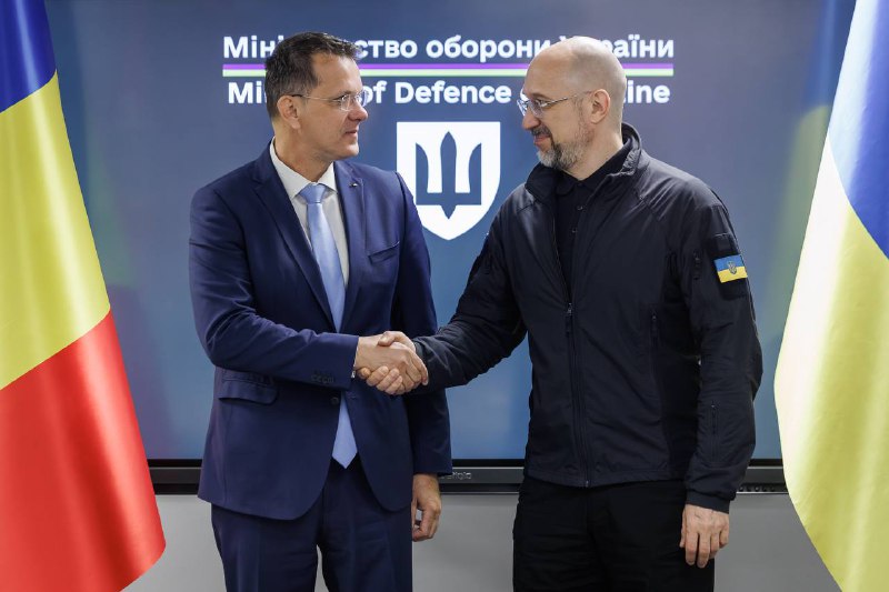 🇺🇦🇷🇴 Був радий зустрітися у Києві з Віцепрем'єр-міністром, Міністром національної оборони Румунії Лівіу-Іонуцом Моштяну. 🇺🇦🇷🇴 Був радий зустрітися у Києві з Віцепрем'єр-міністром, Міністром національної оборони Румунії Лівіу-Іонуцом Моштяну.