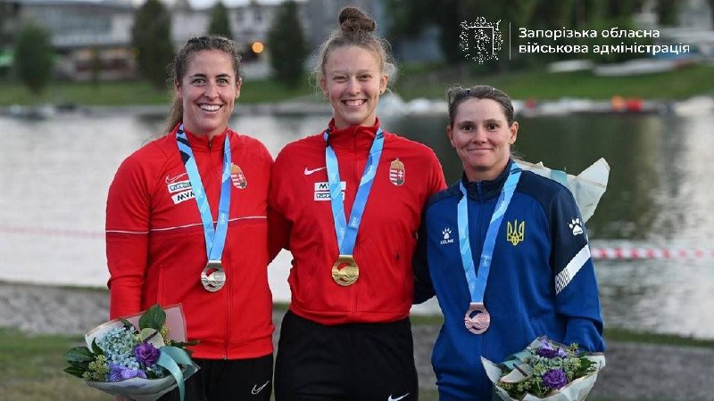 Запорізька веслувальниця Людмила Бабак здобула дві бронзи на чемпіонаті світу з каное-марафону Запорізька веслувальниця Людмила Бабак здобула дві бронзи на чемпіонаті світу з каное-марафону