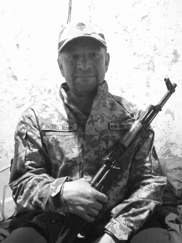 Щоденно о 9 годині – загальнонаціональна хвилина мовчання. Зупиніться, де б ви не були Щоденно о 9 годині – загальнонаціональна хвилина мовчання. Зупиніться, де б ви не були