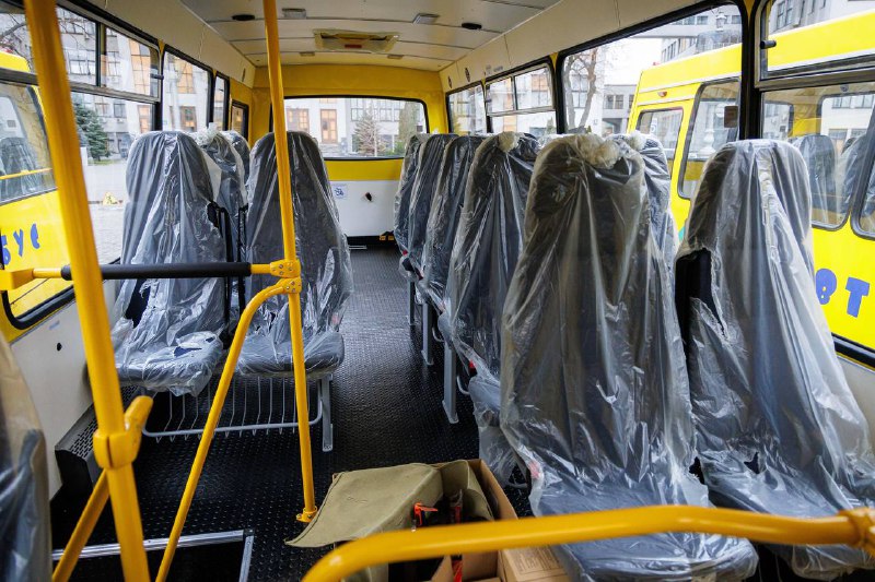 🚌 Продовжуємо забезпечувати шкільними автобусами навчальні заклади Харківщини. 🚌 Продовжуємо забезпечувати шкільними автобусами навчальні заклади Харківщини.