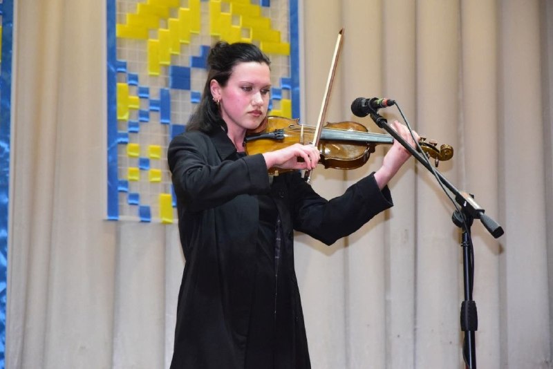 Мистецький фестиваль у Теплику об’єднав громади Вінниччини та Херсонщини.
Громади-партнерки Мистецький фестиваль у Теплику об’єднав громади Вінниччини та Херсонщини.
Громади-партнерки