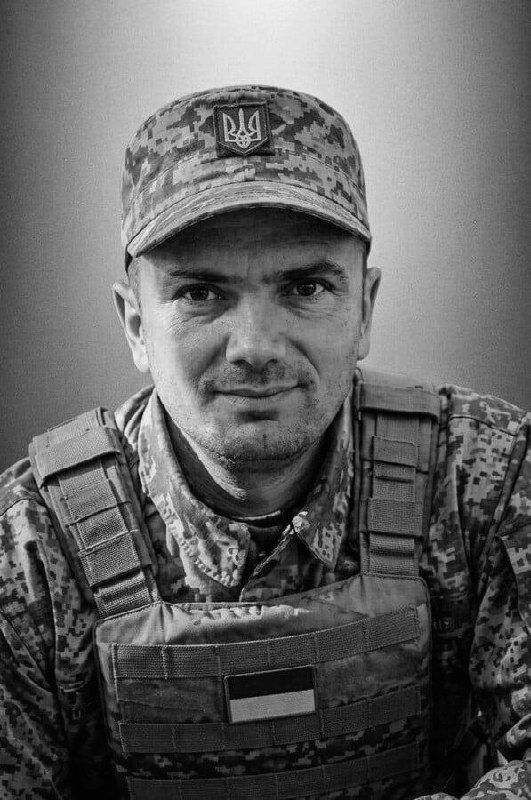 Щоденно о 9 годині – загальнонаціональна хвилина мовчання. Зупиніться, де б ви не були Щоденно о 9 годині – загальнонаціональна хвилина мовчання. Зупиніться, де б ви не були