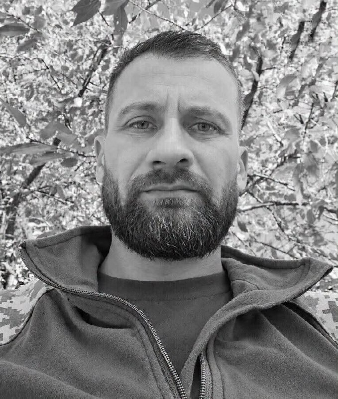 Щоденно о 9 годині – загальнонаціональна хвилина мовчання. Зупиніться, де б ви не були Щоденно о 9 годині – загальнонаціональна хвилина мовчання. Зупиніться, де б ви не були