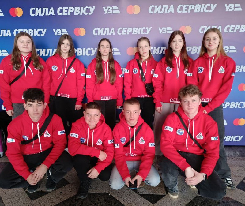 Обдарована молодь Херсонщини вирушила на відпочинок до Закарпаття.
Десятеро дітей поїхали до тренувально-розвивального... Обдарована молодь Херсонщини вирушила на відпочинок до Закарпаття.
Десятеро дітей поїхали до тренувально-розвивального...