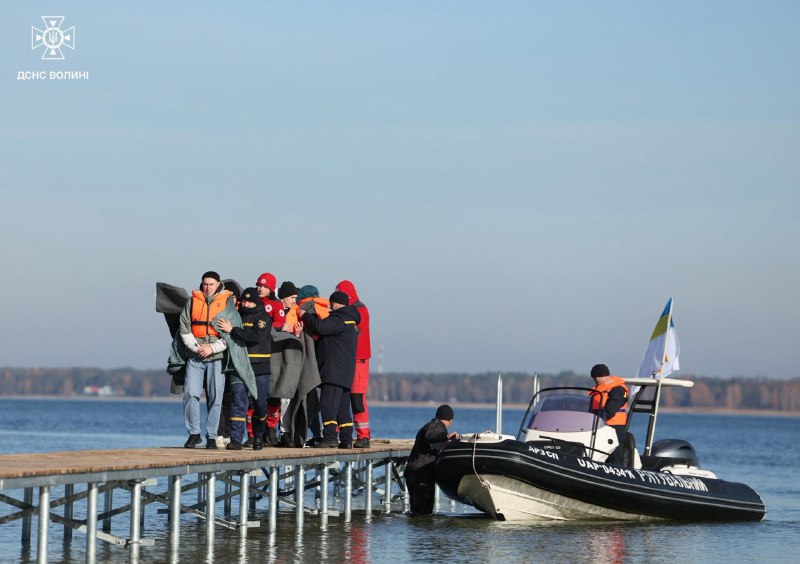 📍На Волині на території Шацького національного природного парку відбулися спільні міжнародні навчання рятувальників... 📍На Волині на території Шацького національного природного парку відбулися спільні міжнародні навчання рятувальників...