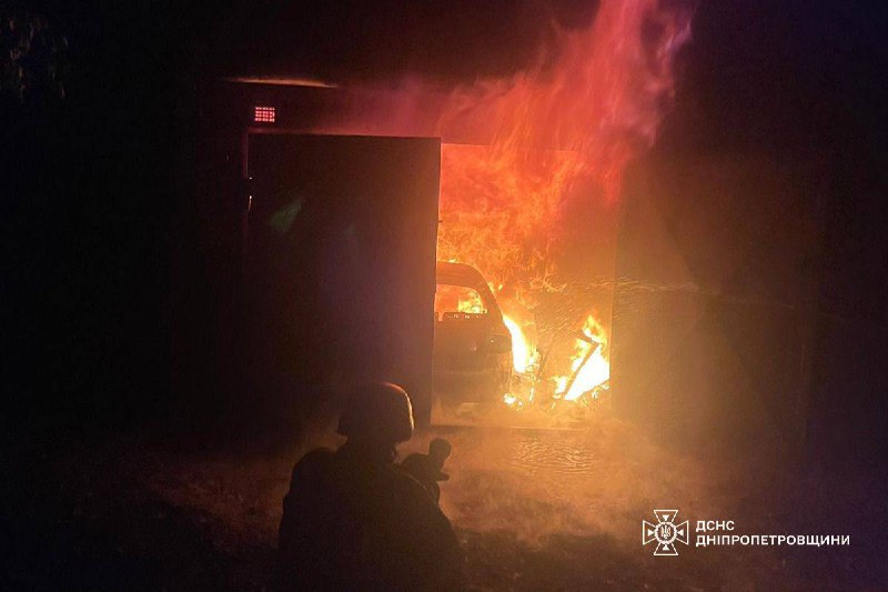 Загинув рятувальник, ще одного поранено: внаслідок російського повторного ракетного удару по Петропавлівській громаді Синельниківського району Загинув рятувальник, ще одного поранено: внаслідок російського повторного ракетного удару по Петропавлівській громаді Синельниківського району