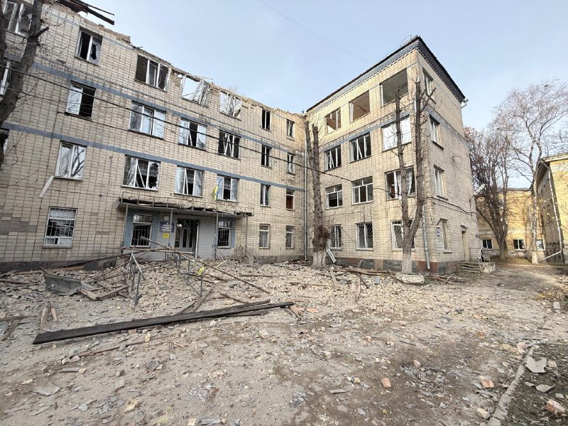 Чергова масована атака.
Київ, Київщина, Харківщина та Одещина.
Головний напрям армії рф цієї ночі — столиця України Чергова масована атака.
Київ, Київщина, Харківщина та Одещина.
Головний напрям армії рф цієї ночі — столиця України