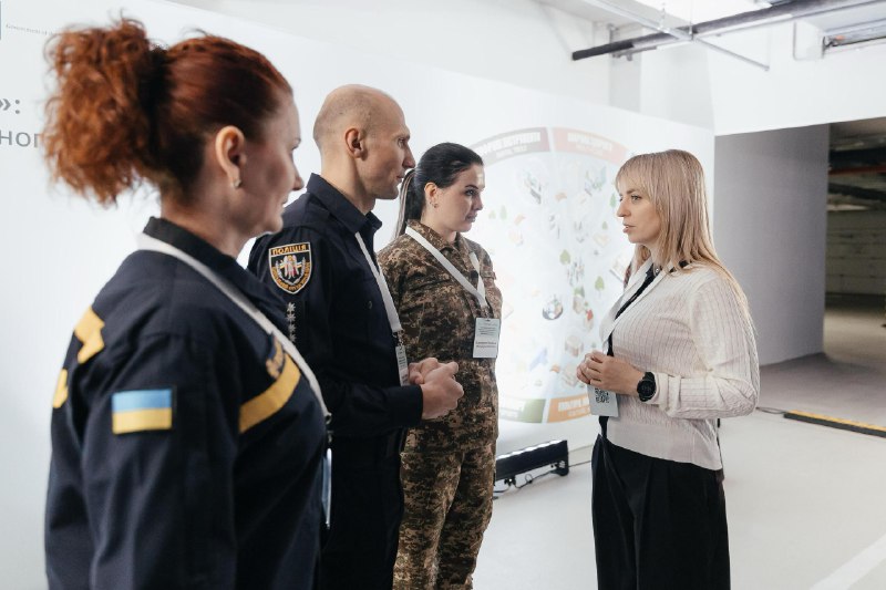 🫂 Підтримка тих, хто підтримує всіх - саме під цим гаслом відбувся III Форум ментального здоров’я за участі Першої леді Олени Зеленської. 🫂 Підтримка тих, хто підтримує всіх - саме під цим гаслом відбувся III Форум ментального здоров’я за участі Першої леді Олени Зеленської.