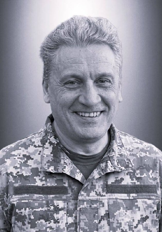 Щоденно о 9 годині – загальнонаціональна хвилина мовчання. Зупиніться, де б ви не були Щоденно о 9 годині – загальнонаціональна хвилина мовчання. Зупиніться, де б ви не були