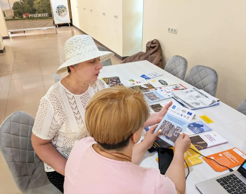 «Луганщина моя» у Вінниці: як хаб став простором гідності та турботи
Для тисяч луганчан «Луганщина моя» у Вінниці: як хаб став простором гідності та турботи
Для тисяч луганчан
