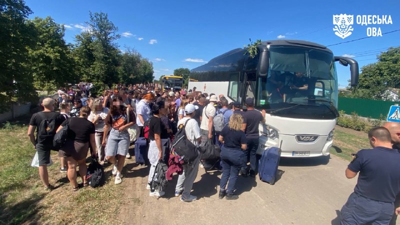 Евакуаційні заходи на Одещині тривають
Станом на 16 годину з місця події евакуйовано ще 525 пасажирів, з них 130 дітей Евакуаційні заходи на Одещині тривають
Станом на 16 годину з місця події евакуйовано ще 525 пасажирів, з них 130 дітей