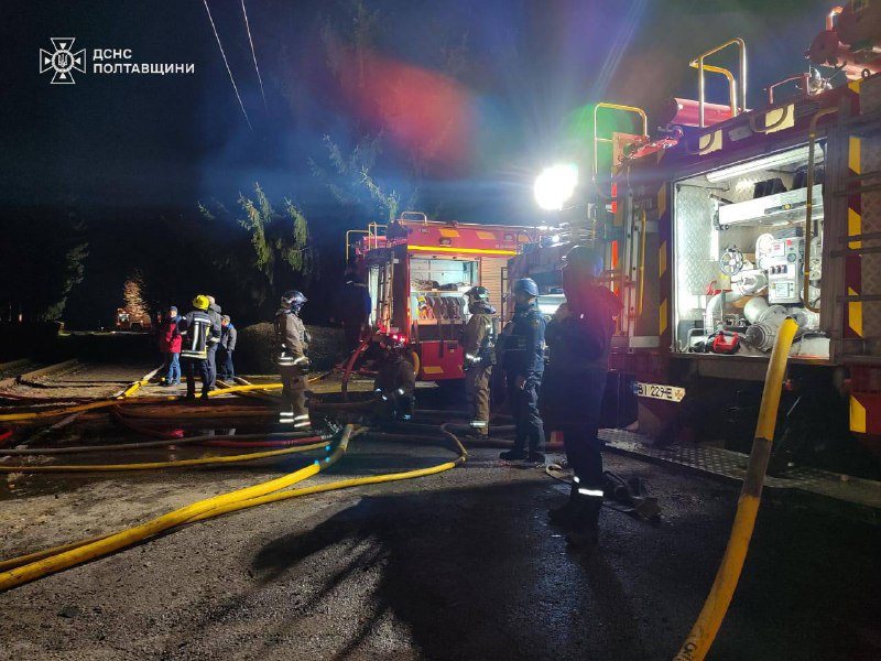 Триває рятувальна операція в Дніпрі. Вночі Росія завдала удару по місту – влучила в житловий будинок Триває рятувальна операція в Дніпрі. Вночі Росія завдала удару по місту – влучила в житловий будинок