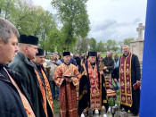 Заупокійна Божественна Літургія в першу річницю загибелі воїна-героя Олега Барни